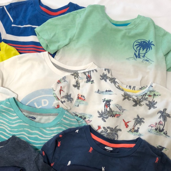 Boys Sz 10-12 Old Navy T-shirts - Picture 3 of 4